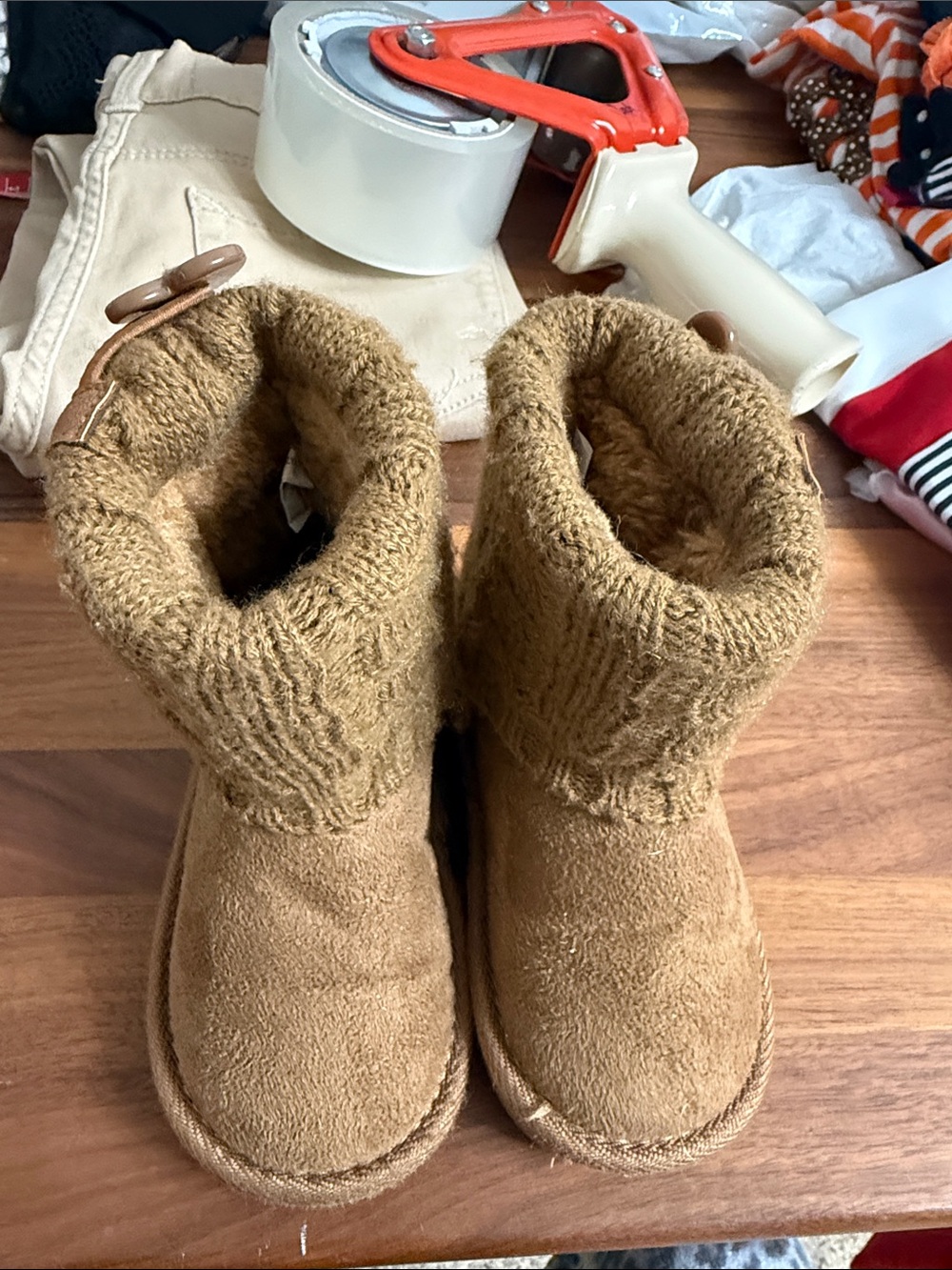 Girls Cozy Knit-Cuff Suede Booties - Tan